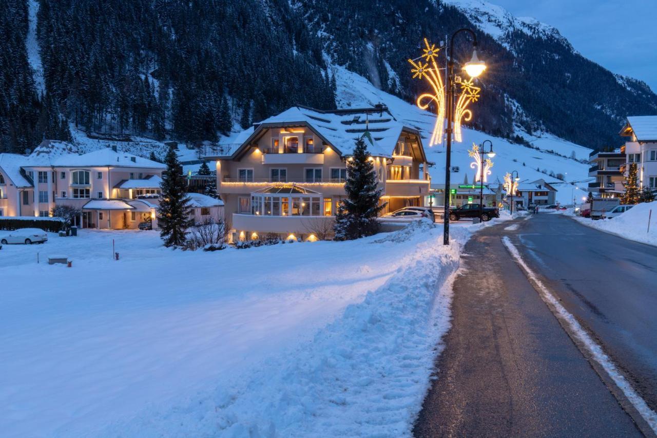 Hotel Neder Ischgl Esterno foto